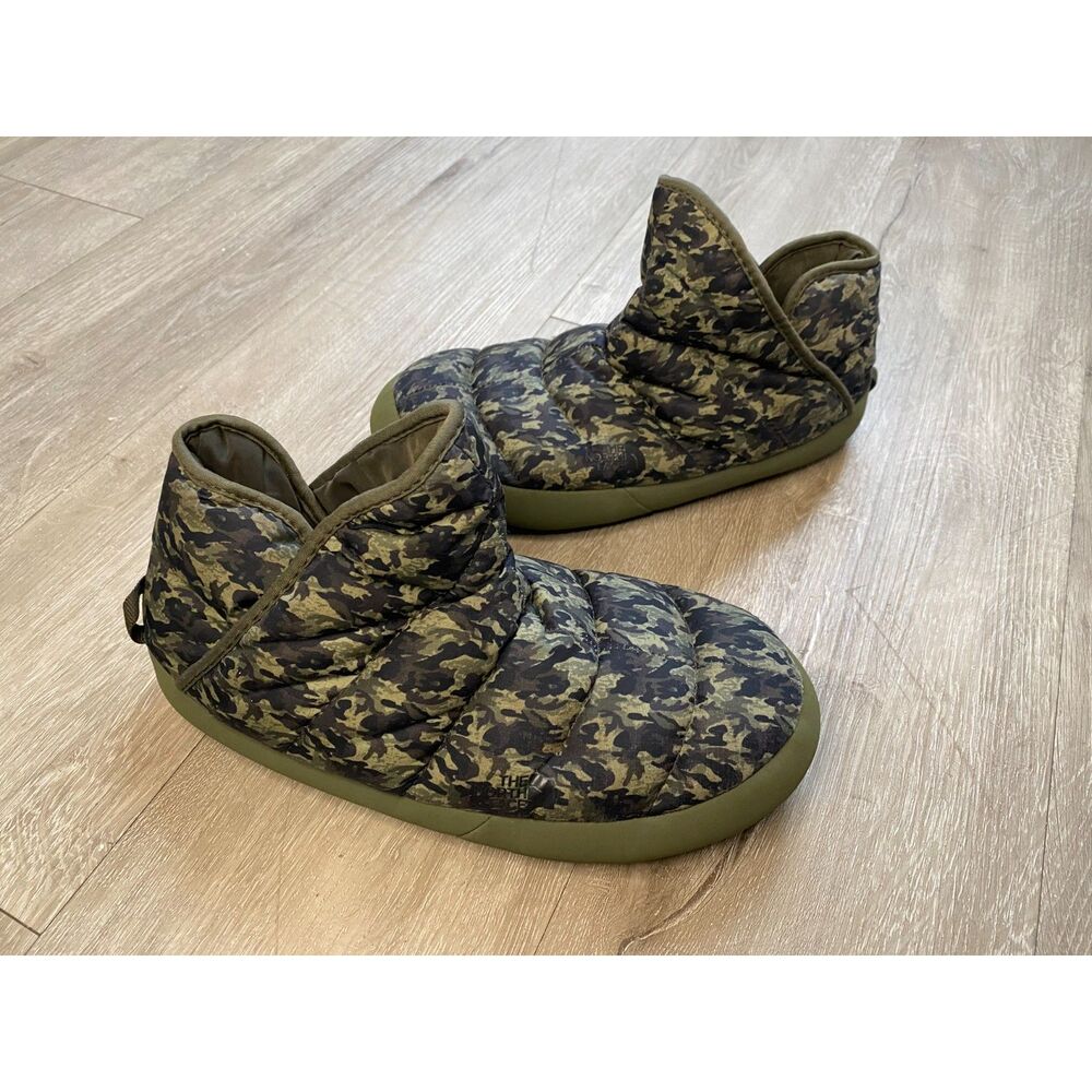The North Face ThermoBall Traction Booties Mens 6 Camo Green Insulated Slippers